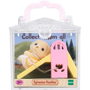 Sylvanian Families 5204 Bebé Perro con Tobogán